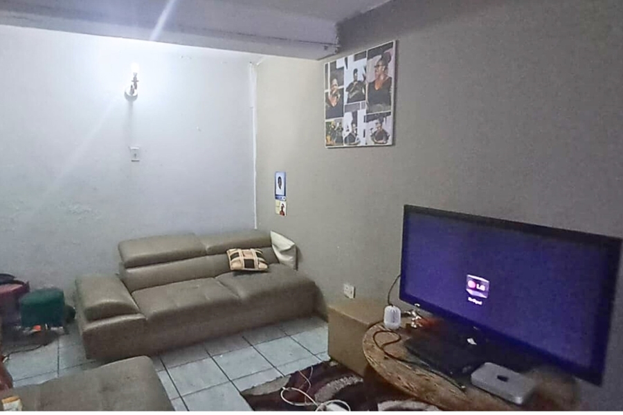 1 Bedroom Property for Sale in Port Elizabeth Central Eastern Cape